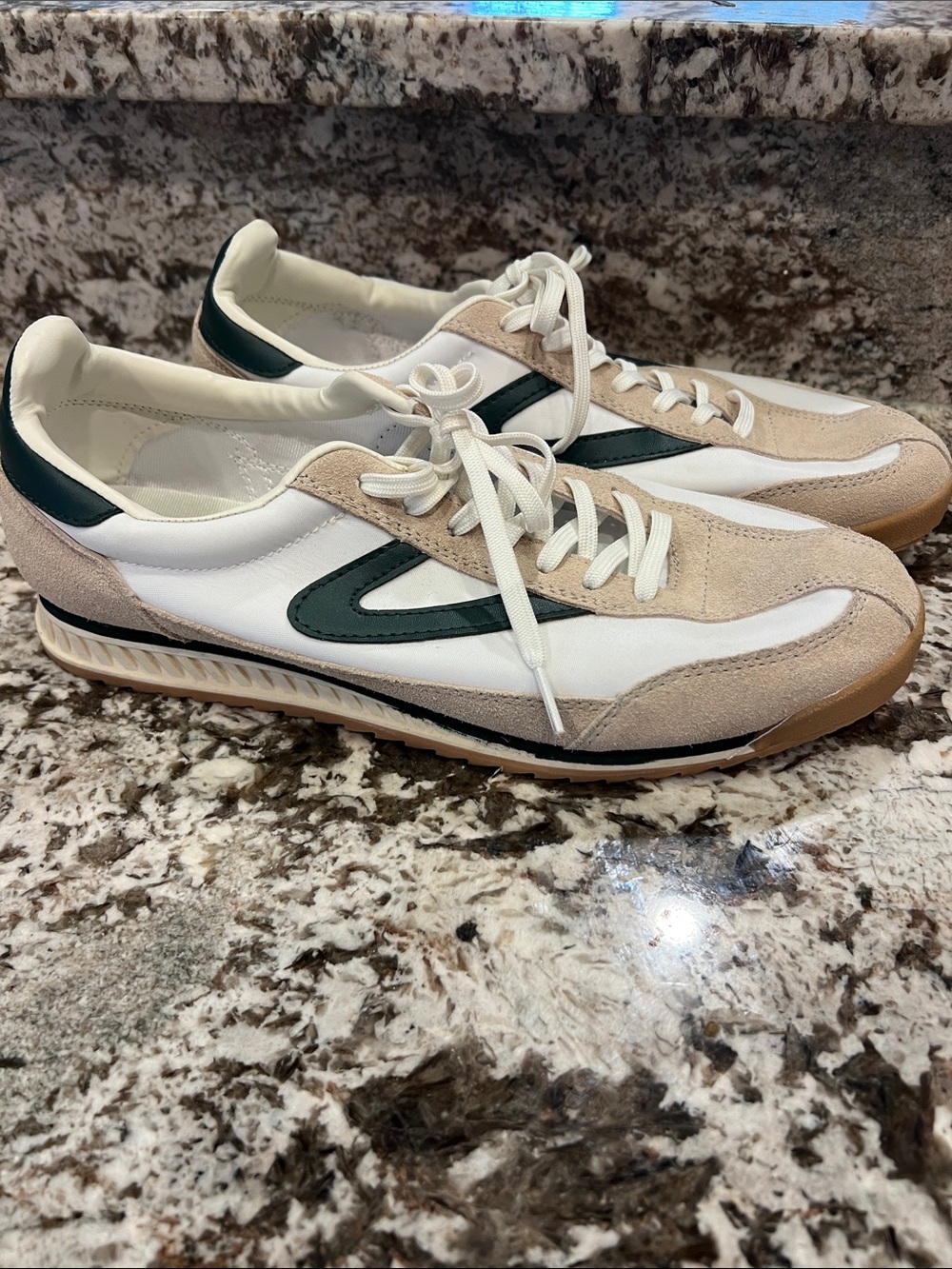 Tretorn Cream and Dark Green Retro Runner Sneakers